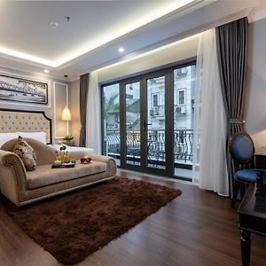 Junior Suite Room